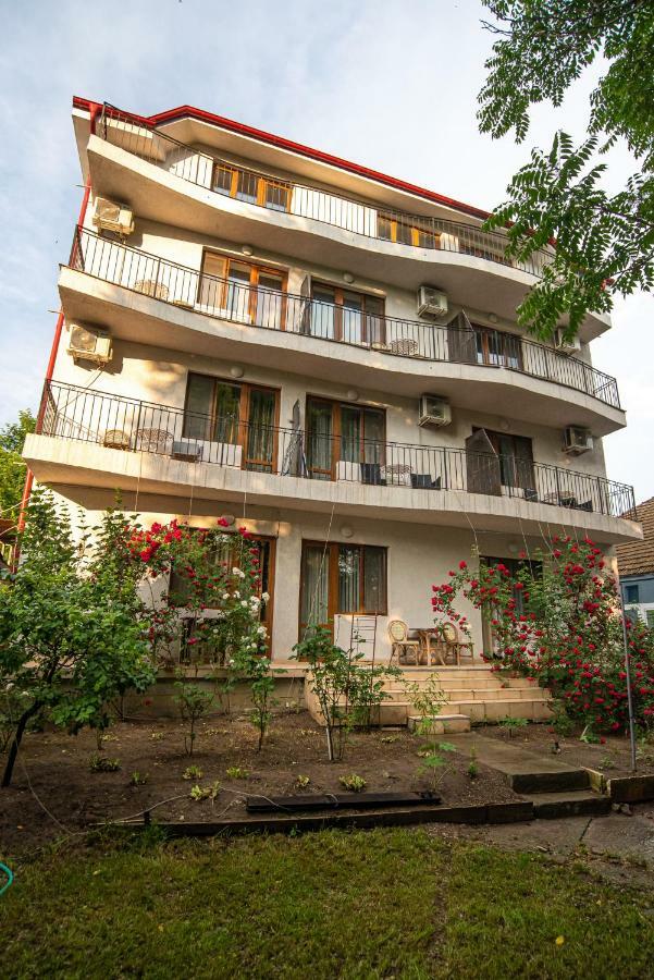La Papu Si Maia Hotel Ефорие Суд Екстериор снимка